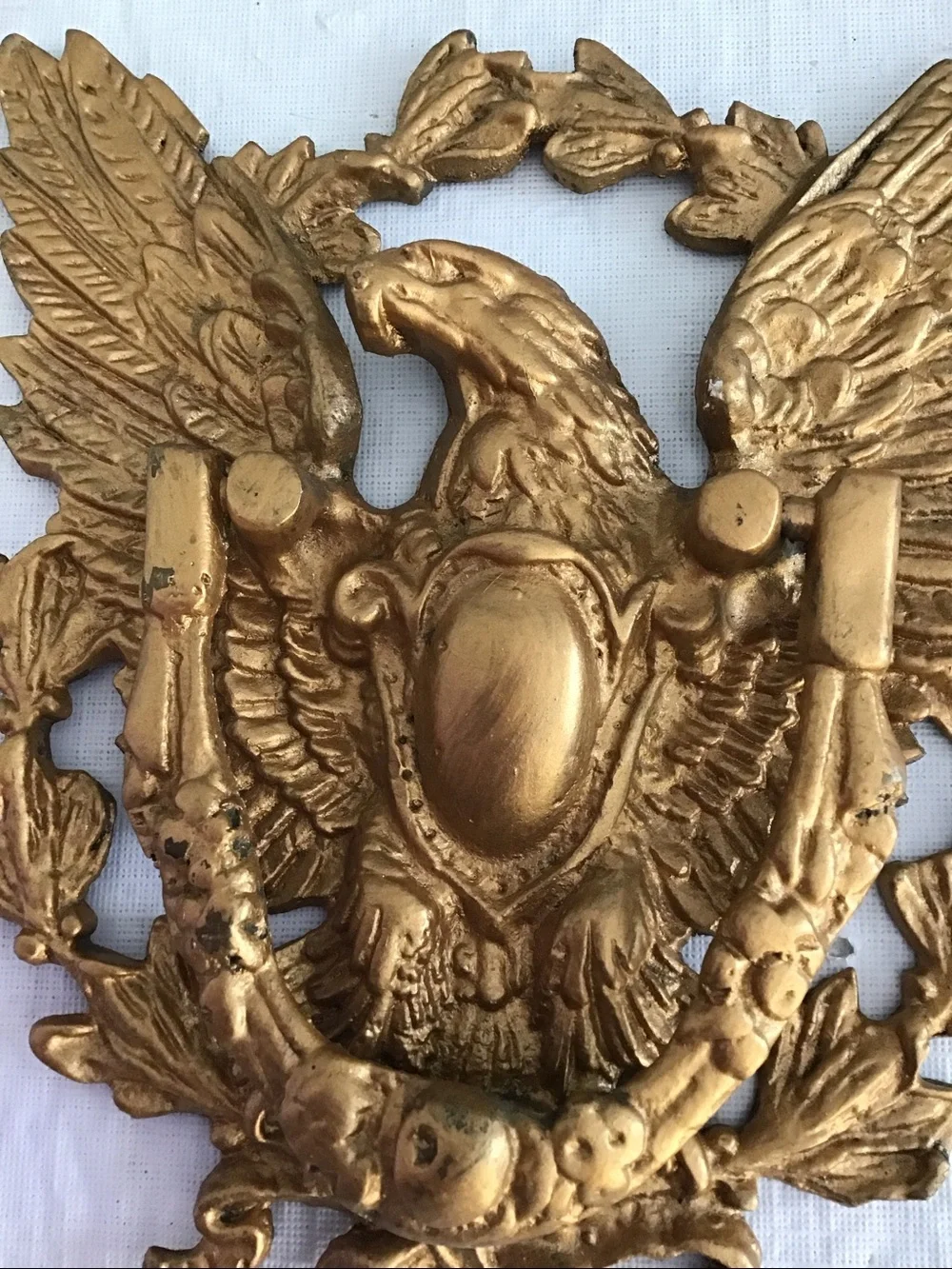 N/A elegant gold